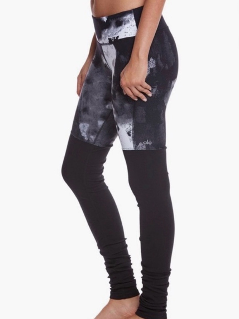 Alo Yoga Goddess Leggings Medium M Black Grey Marbled Vapor Ribbed Legwarmer
